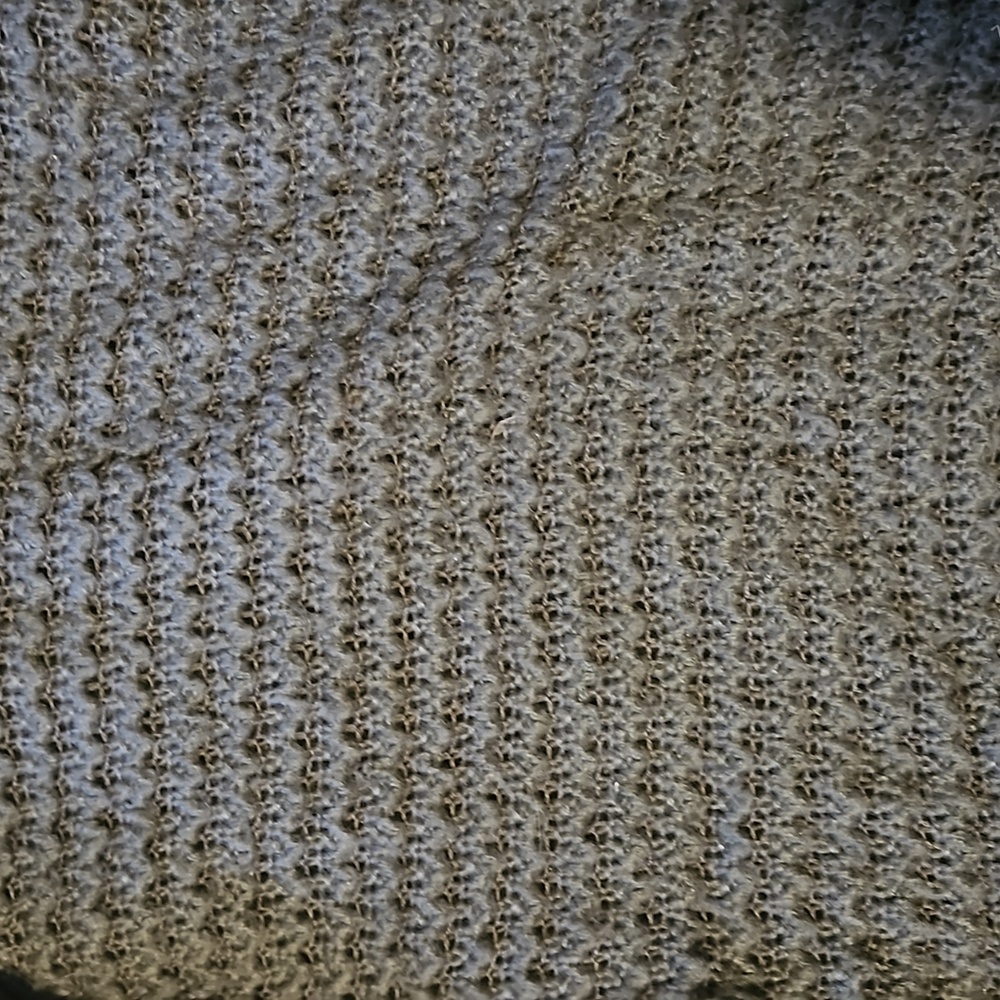 Violet sweater - Picture 2 of 4